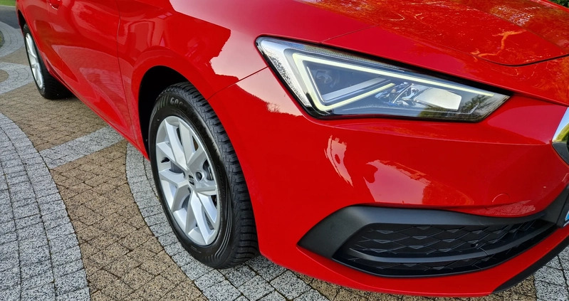 Seat Leon cena 99900 przebieg: 29000, rok produkcji 2022 z Przemyśl małe 254